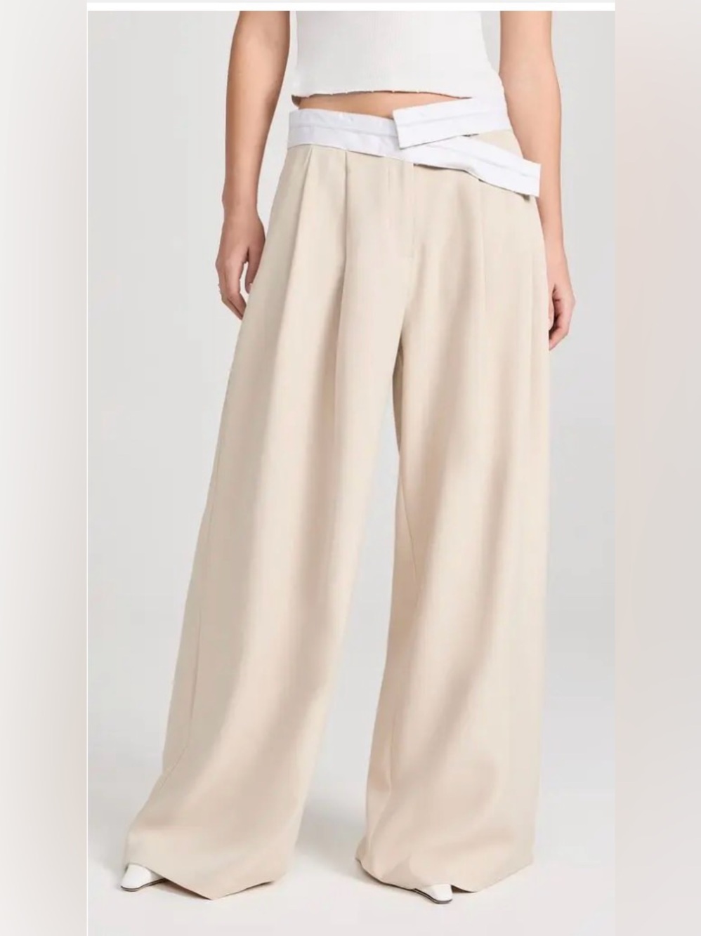 Lioness Cream Pleated pants with White Waistband